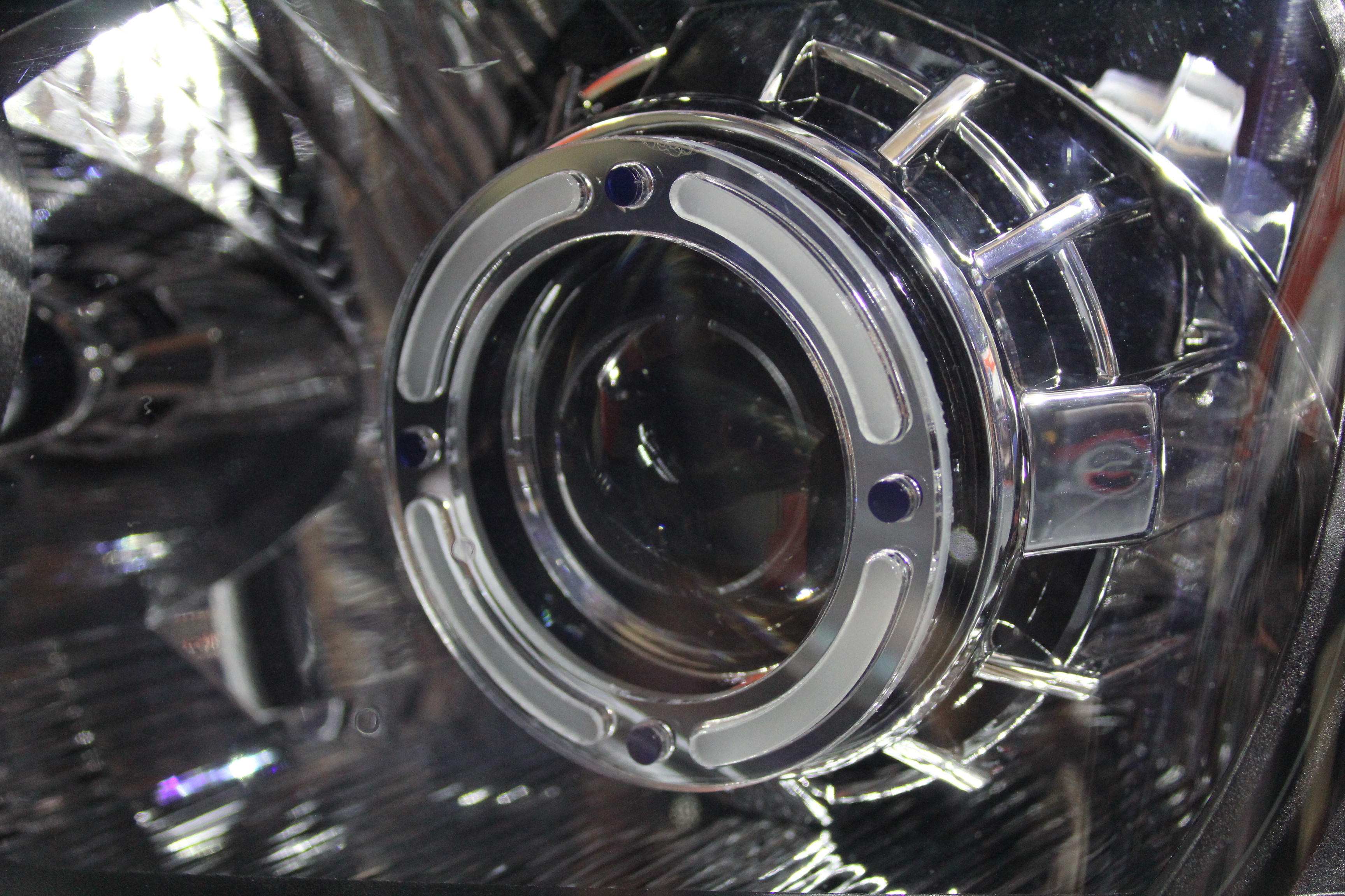 ヘッドライトイカリング加工