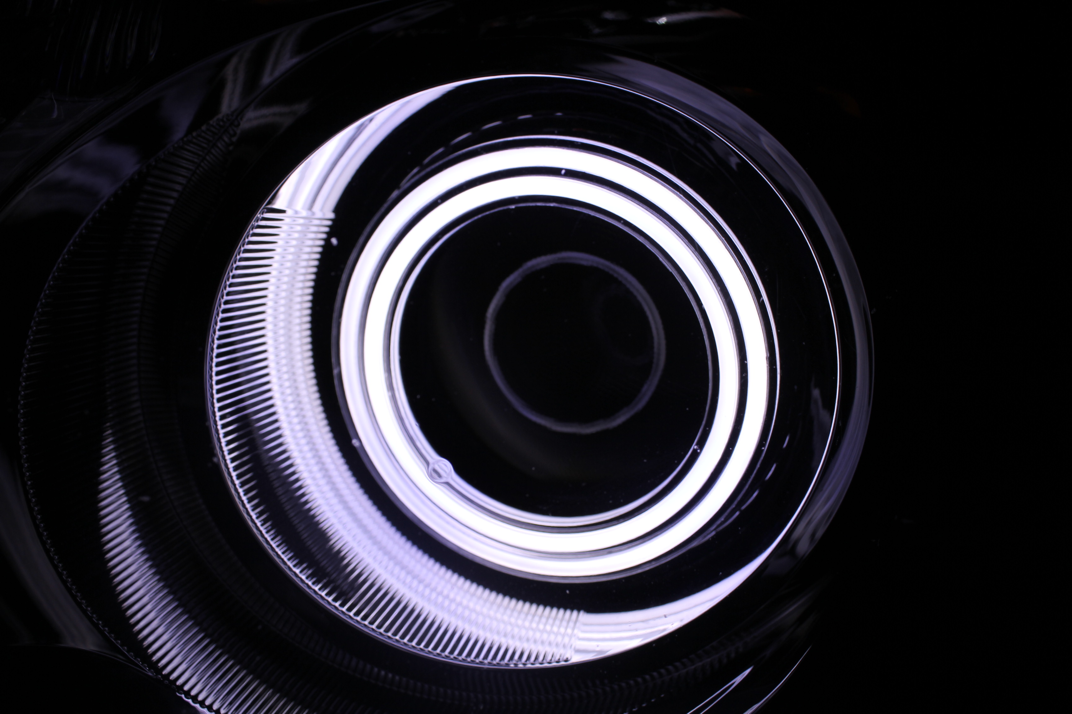 ヘッドライトイカリング加工