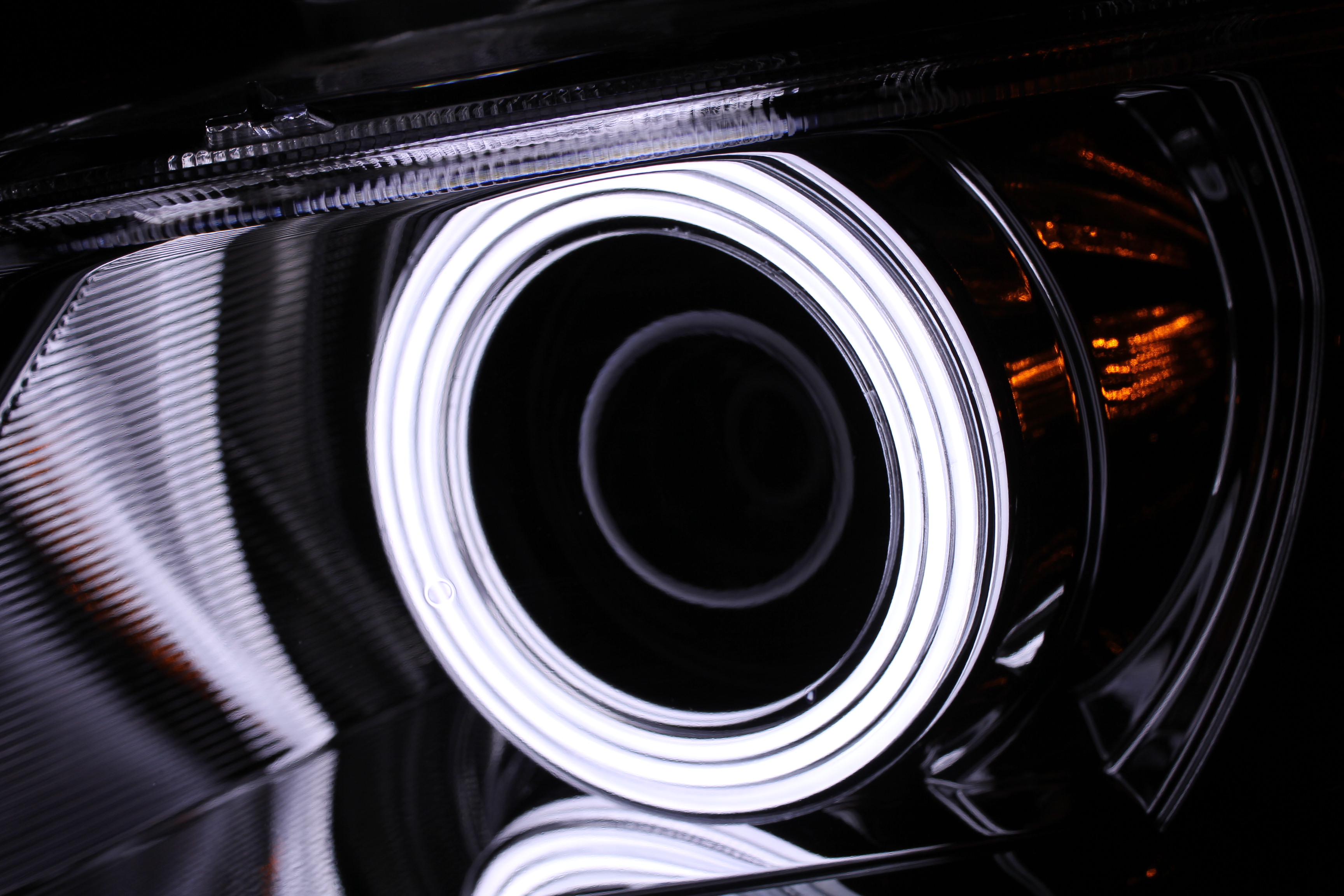 ヘッドライトイカリング加工