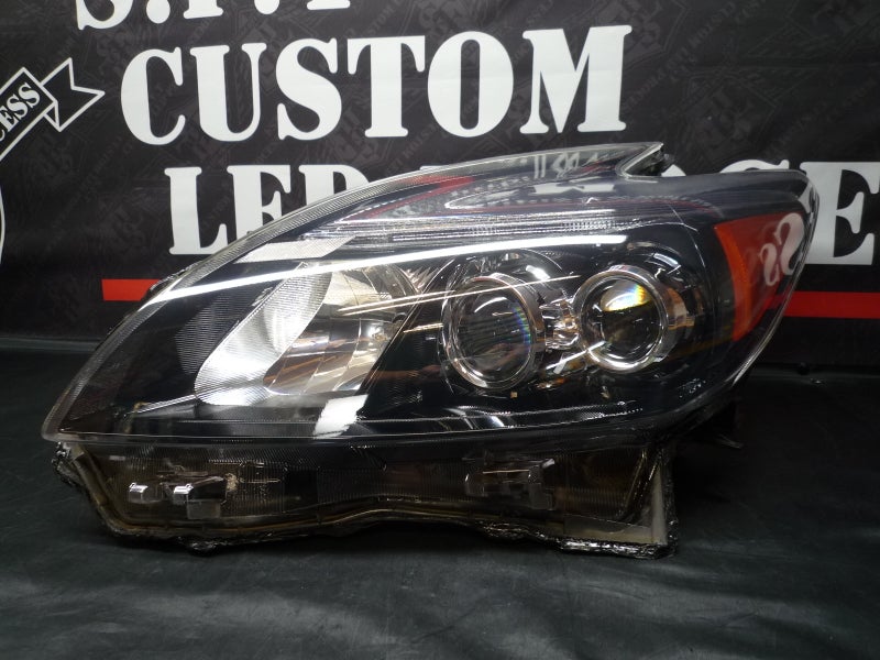 30プリウス　ヘッドライト加工　インナーブラック塗装