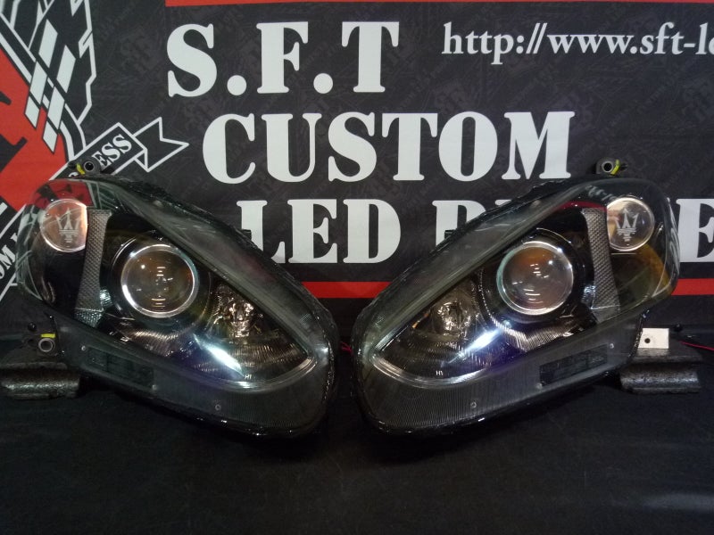 マセラティ　グラントゥーリズモ　ヘッドライト　インナーブラック塗装