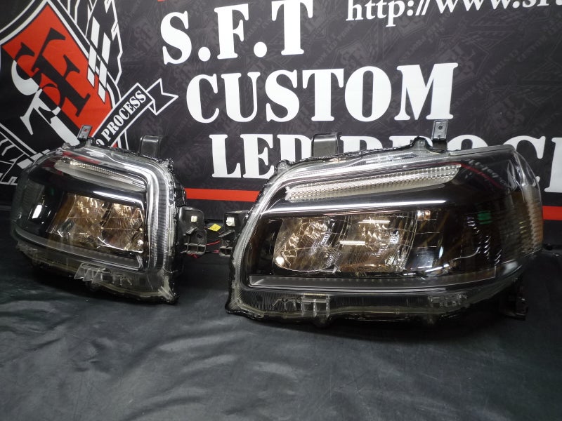 タウンエース　ヘッドライト　インナーブラック塗装