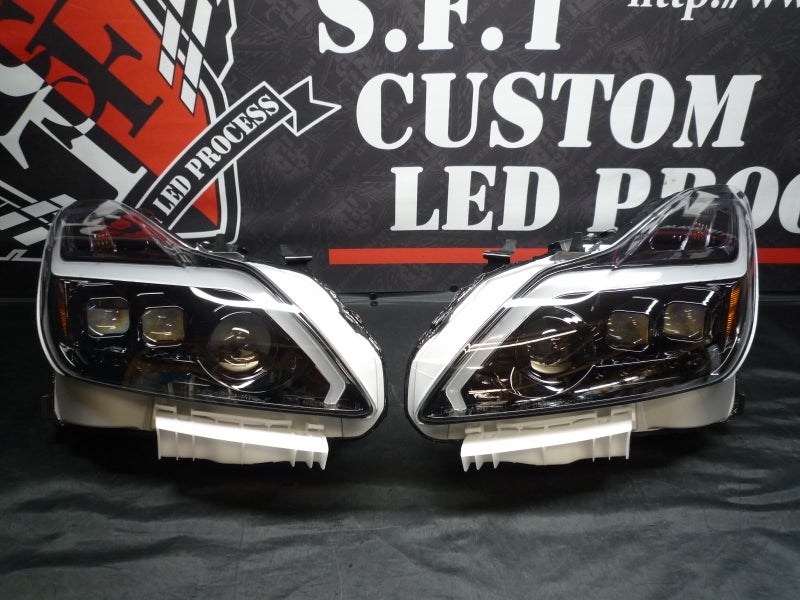 スカイライン　V36　ヘッドライト　インナーブラック塗装